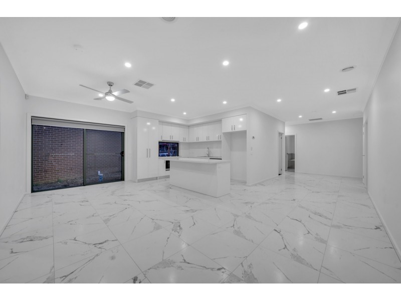 25 Ditmars Avenue, Point Cook VIC 3030