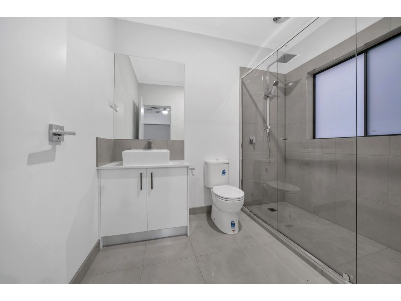 25 Ditmars Avenue, Point Cook VIC 3030