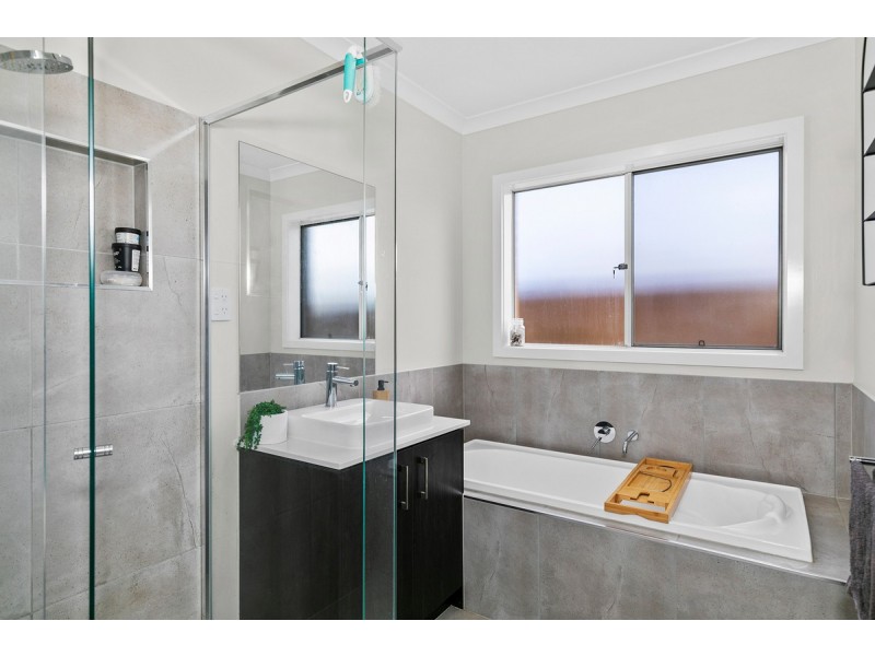 35 Respect Way, Tarneit VIC 3029