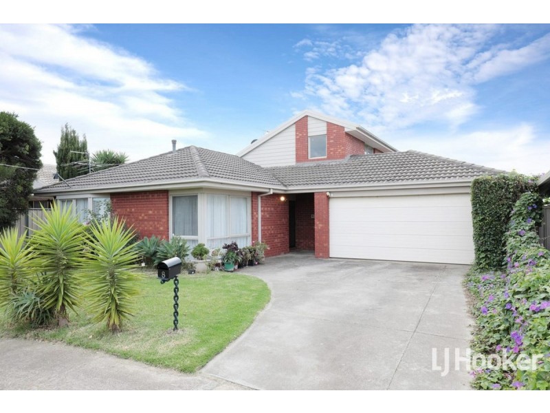 8 Munro Court, Altona Meadows VIC 3028