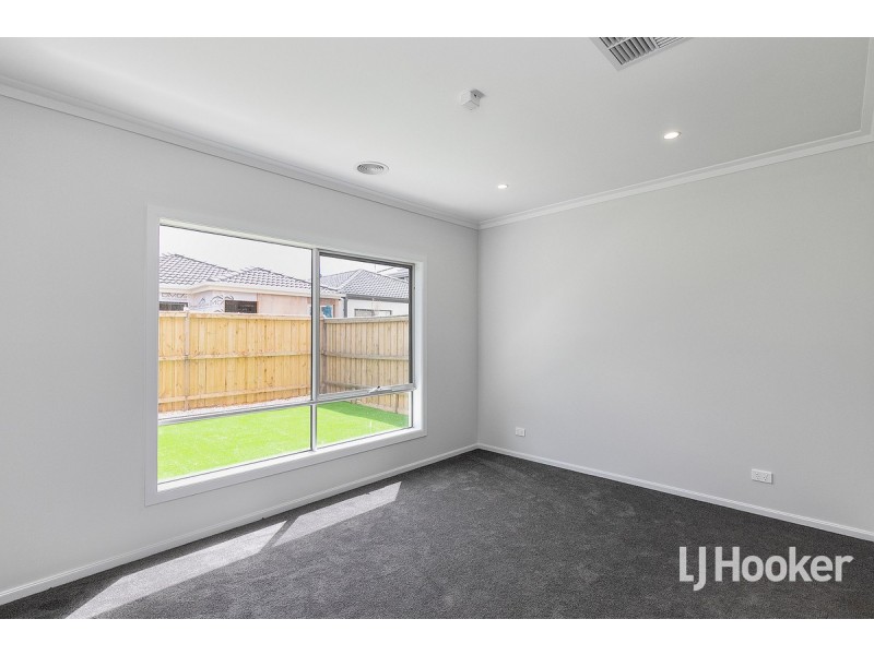30 Alstonville Avenue, Truganina VIC 3029