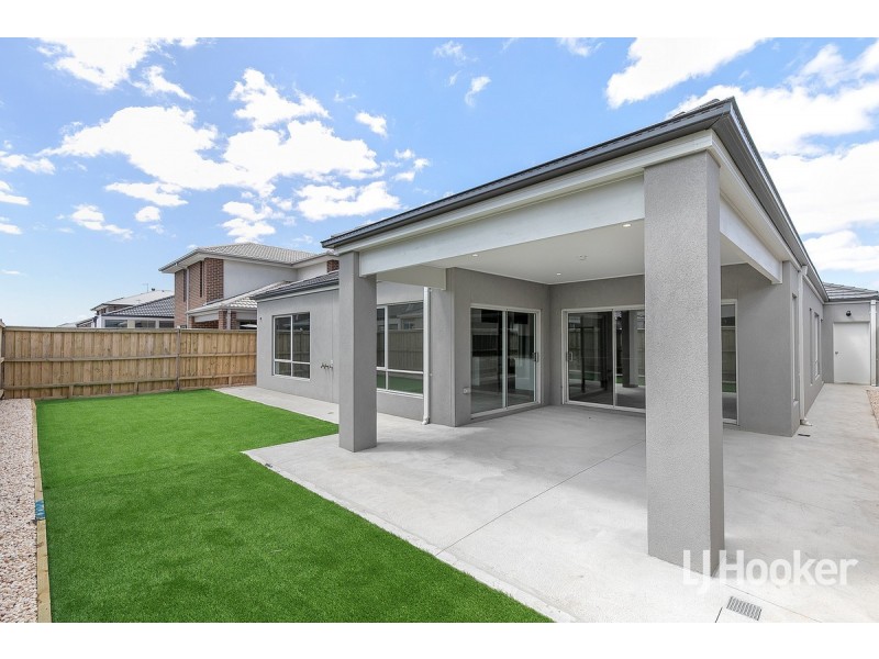 30 Alstonville Avenue, Truganina VIC 3029