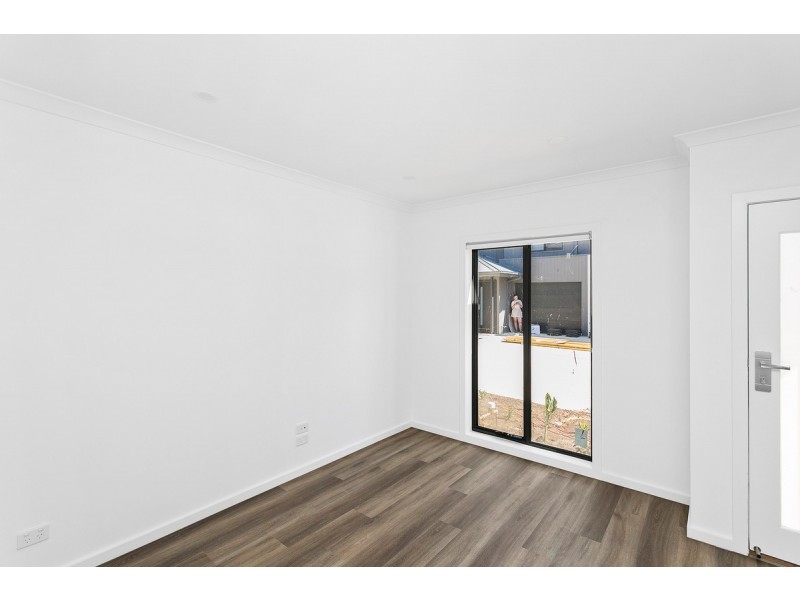 7/15 Thomas Street, Laverton VIC 3028