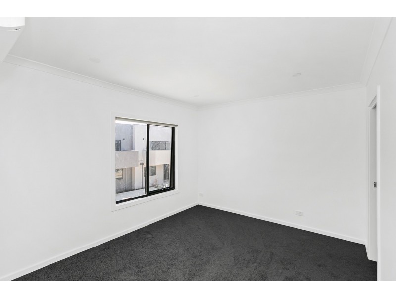 7/15 Thomas Street, Laverton VIC 3028