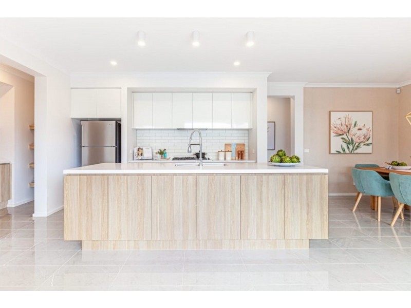3 Irvine Rise, Werribee VIC 3030