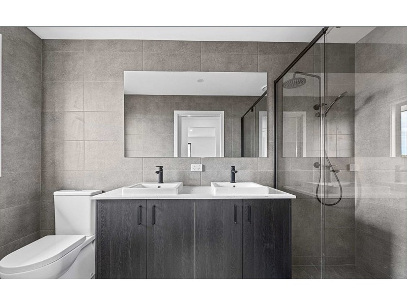 14 Corvo Drive, Truganina VIC 3029