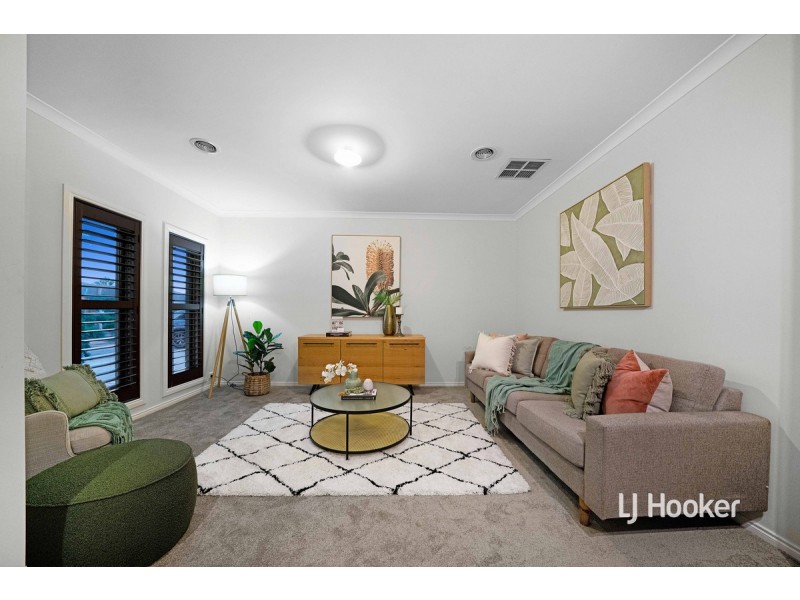 2 Condina Place, Point Cook VIC 3030