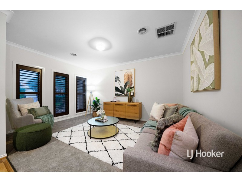 2 Condina Place, Point Cook VIC 3030