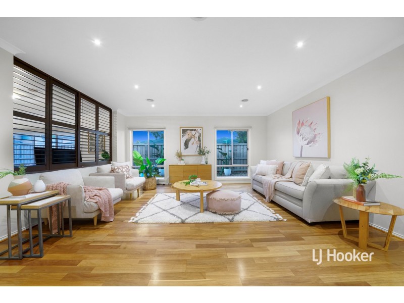 2 Condina Place, Point Cook VIC 3030