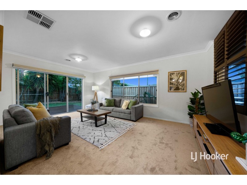 2 Condina Place, Point Cook VIC 3030