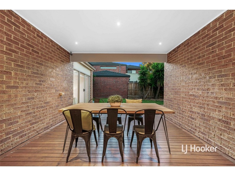 2 Condina Place, Point Cook VIC 3030