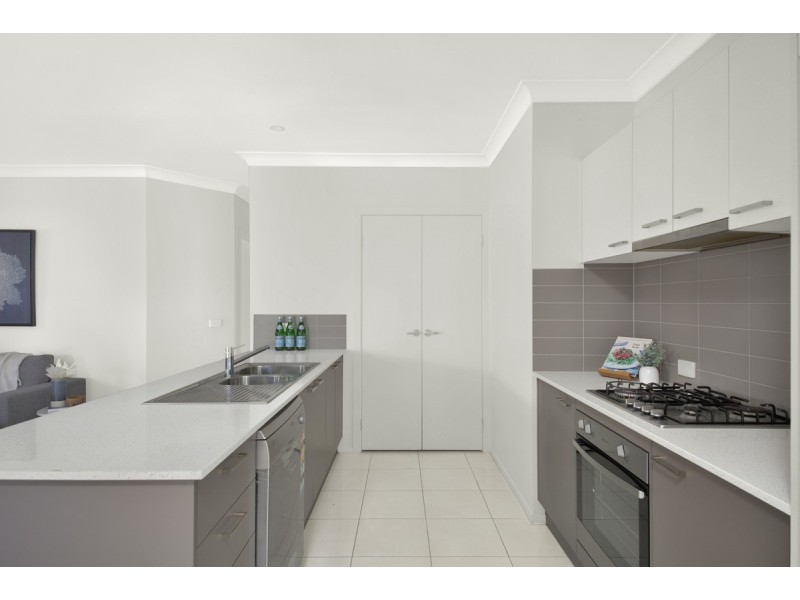 54 Grassbird Drive, Point Cook VIC 3030