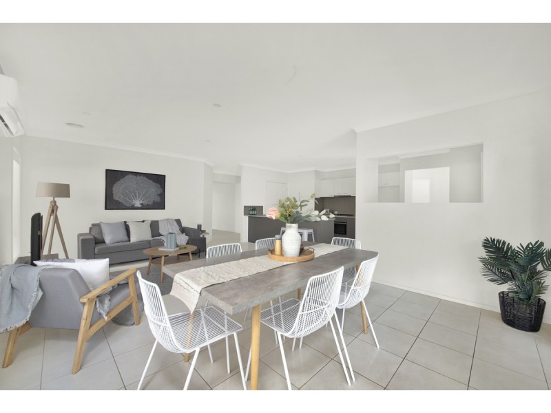 54 Grassbird Drive, Point Cook VIC 3030