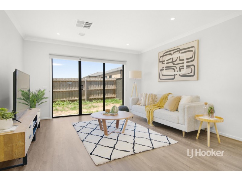 5 Gosfield Drive, Werribee VIC 3030