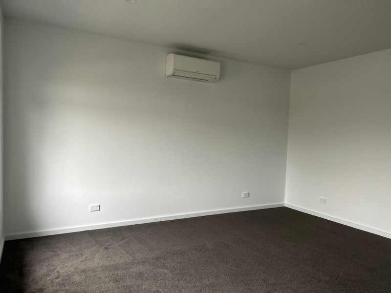 1/321 Blackshaws Road, Altona North VIC 3025