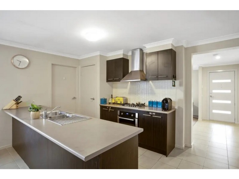 7 Paringa Pass, Wyndham Vale VIC 3024