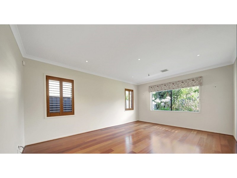 52 Peppertree Drive, Point Cook VIC 3030