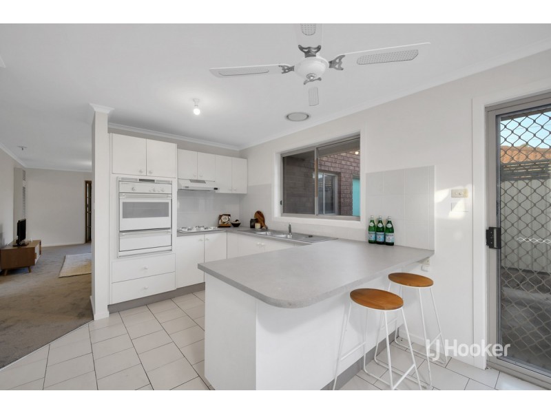 16 Balaclava Avenue, Altona Meadows VIC 3028