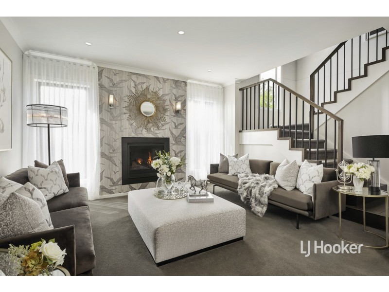 14 Irvine Rise, Werribee VIC 3030