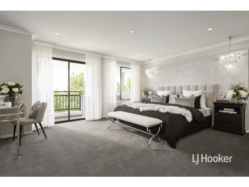 14 Irvine Rise, Werribee VIC 3030