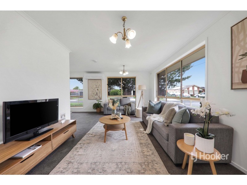 45 Bayview Crescent, Hoppers Crossing VIC 3029