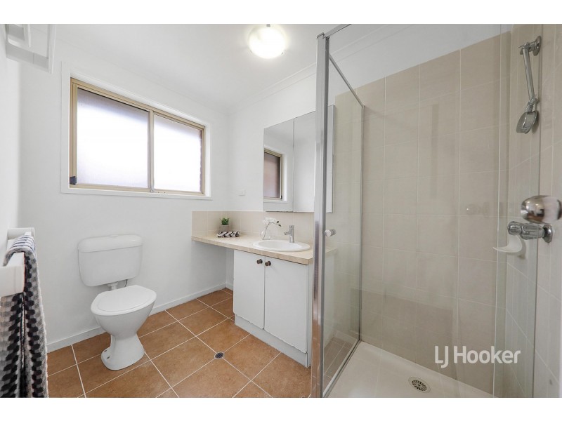 45 Bayview Crescent, Hoppers Crossing VIC 3029