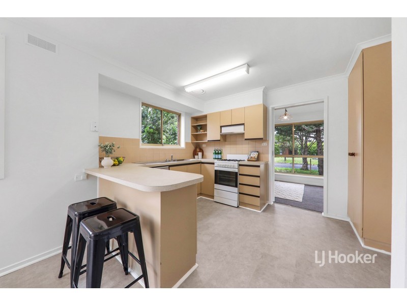 45 Bayview Crescent, Hoppers Crossing VIC 3029