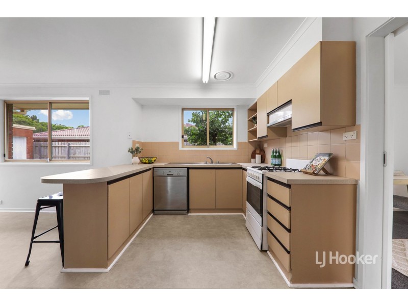 45 Bayview Crescent, Hoppers Crossing VIC 3029