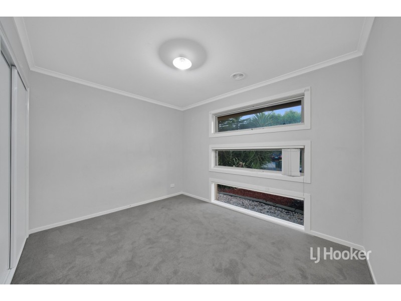 28 Blue Jay Crescent, Tarneit VIC 3029