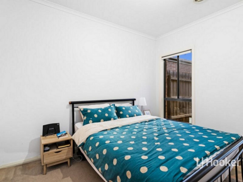 2/33 Memphis Drive, Truganina VIC 3029