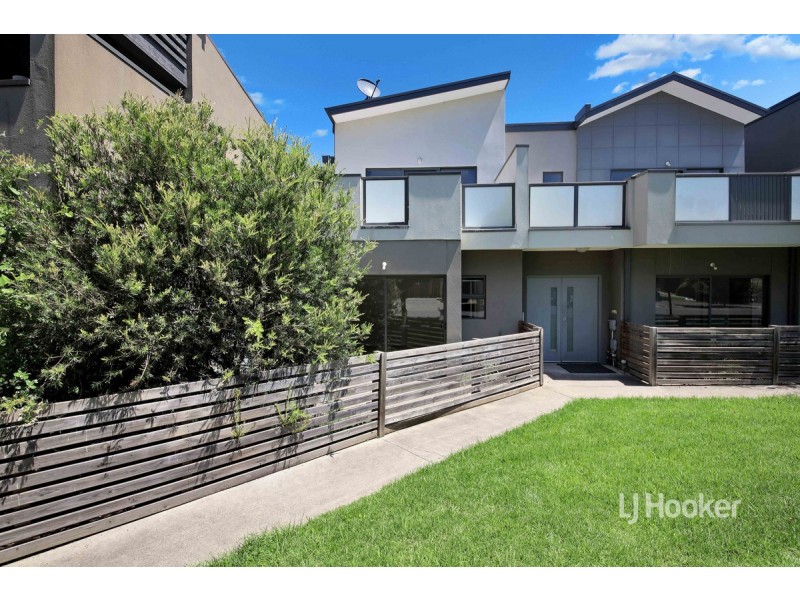 15/20 Hyde Park Avenue, Craigieburn VIC 3064