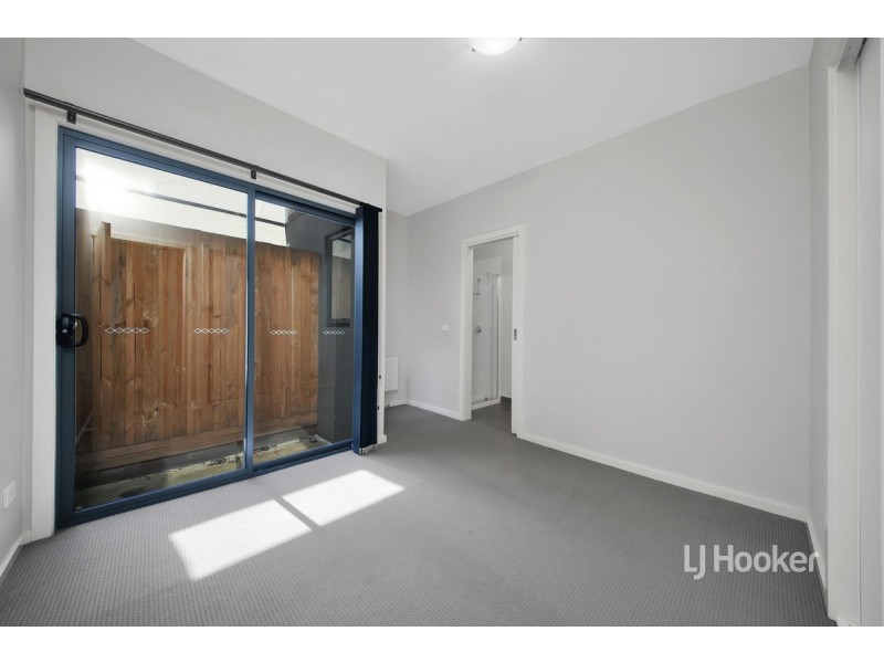 15/20 Hyde Park Avenue, Craigieburn VIC 3064
