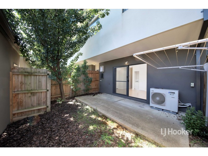 15/20 Hyde Park Avenue, Craigieburn VIC 3064
