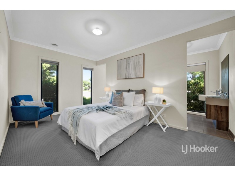 1 Youssef Way, Williams Landing VIC 3027