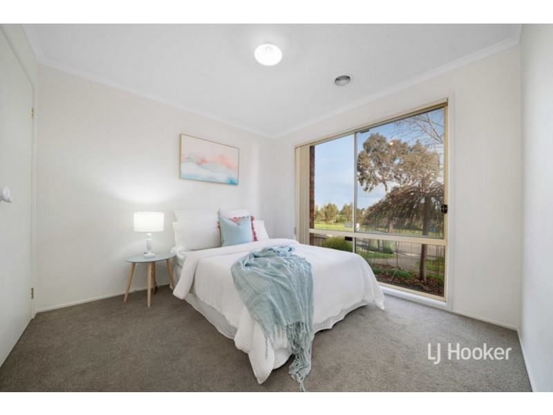 111 Bridgewater Way, Truganina VIC 3029