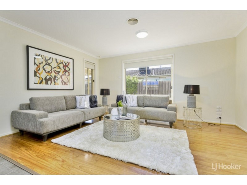 2 Contessa Court, Point Cook VIC 3030