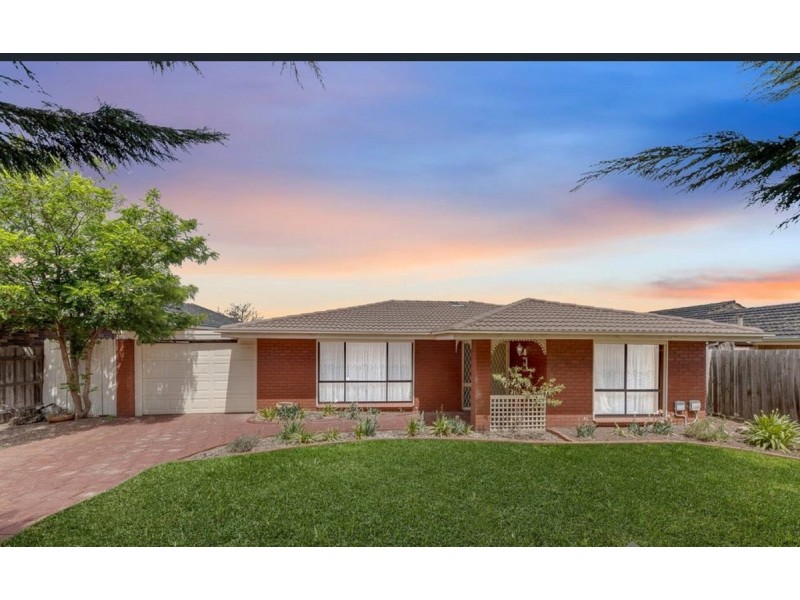 48 Dunvegan Drive, Kurunjang VIC 3337