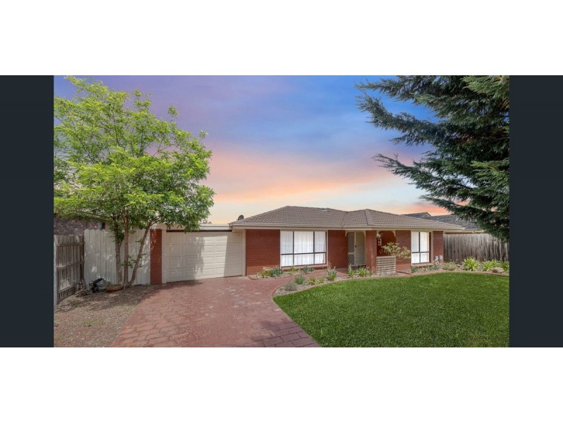 48 Dunvegan Drive, Kurunjang VIC 3337