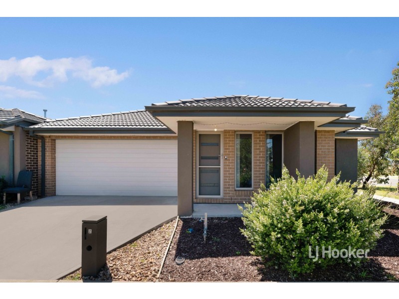 2 Yellow Gum Way, Kurunjang VIC 3337