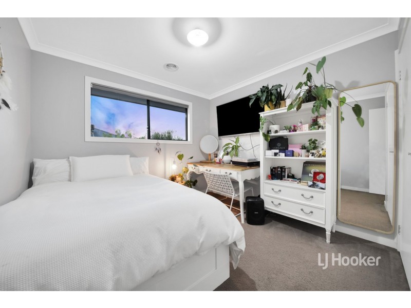 12 Banbury Street, Williams Landing VIC 3027