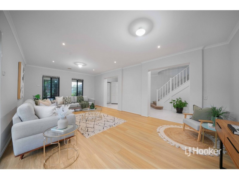 15 Domain Place, Point Cook VIC 3030
