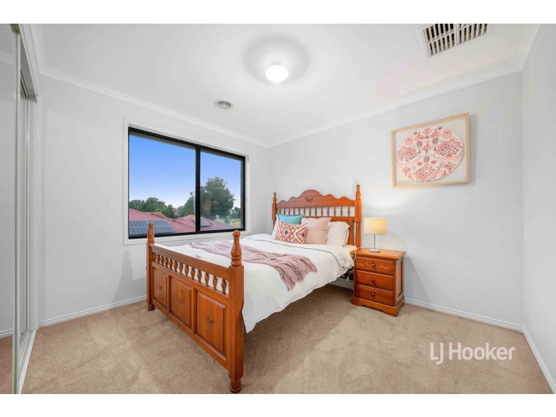 15 Domain Place, Point Cook VIC 3030