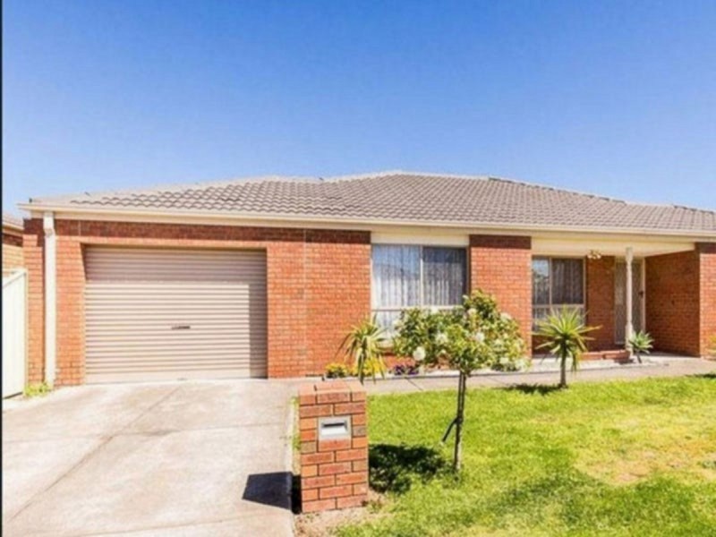15 Lauderdale Drive, Tarneit VIC 3029