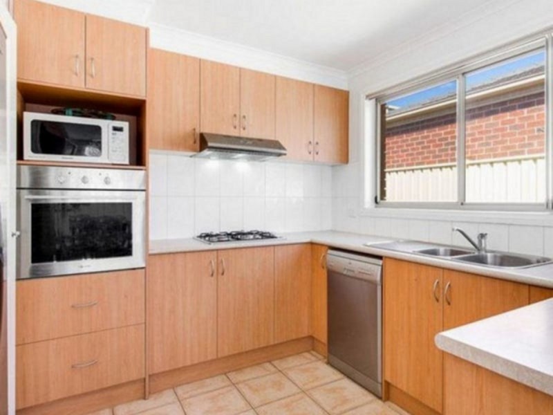 15 Lauderdale Drive, Tarneit VIC 3029