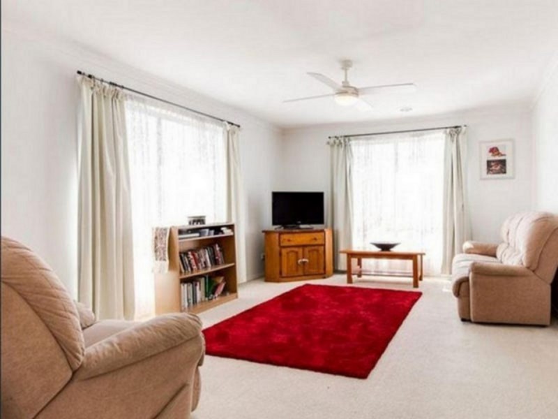 15 Lauderdale Drive, Tarneit VIC 3029