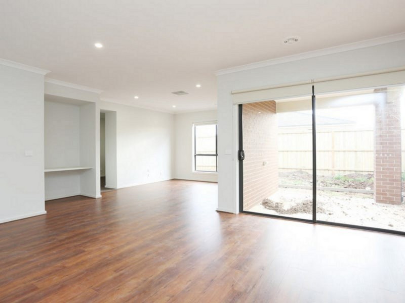 7 Kilcunda Drive, Truganina VIC 3029