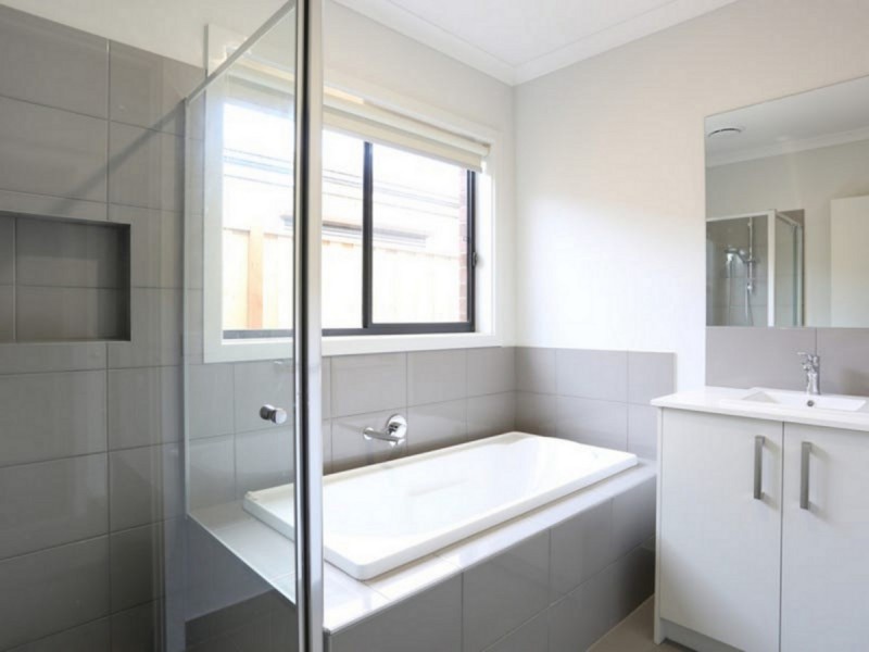 7 Kilcunda Drive, Truganina VIC 3029