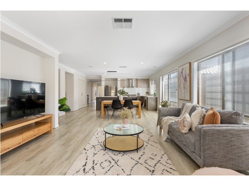 26 Beartooth Road, Truganina VIC 3029