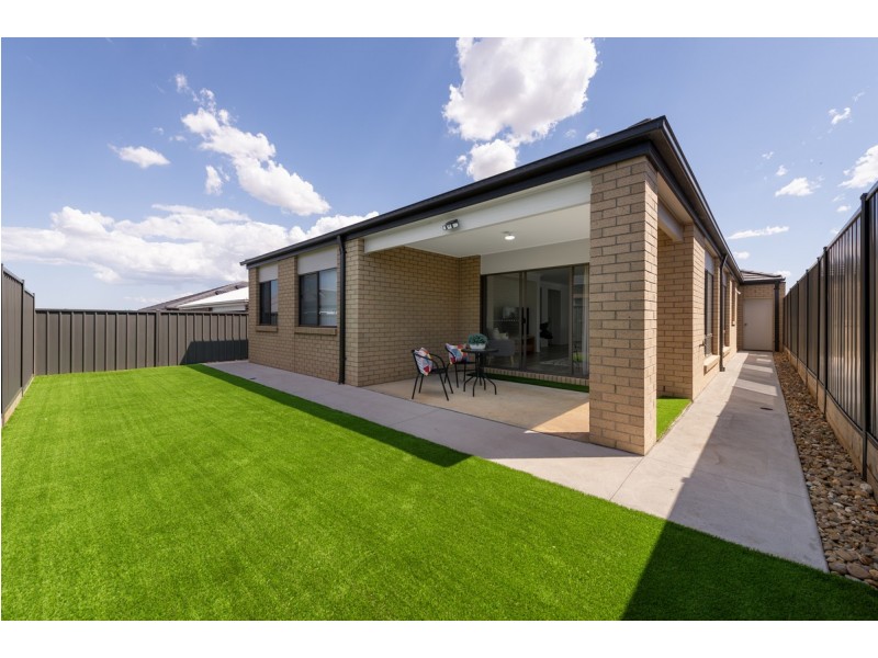 26 Beartooth Road, Truganina VIC 3029