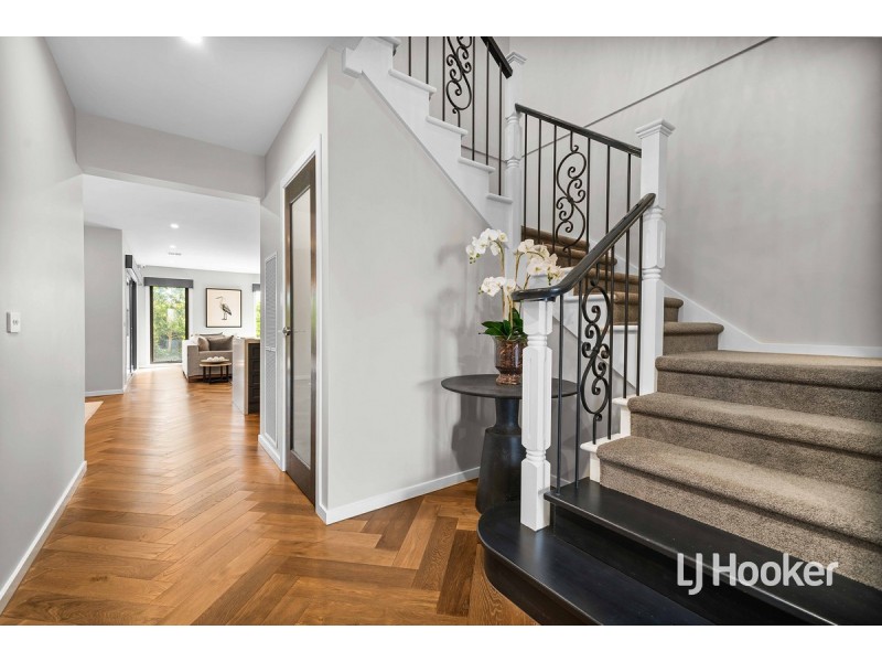 9 Irvine Rise, Werribee VIC 3030